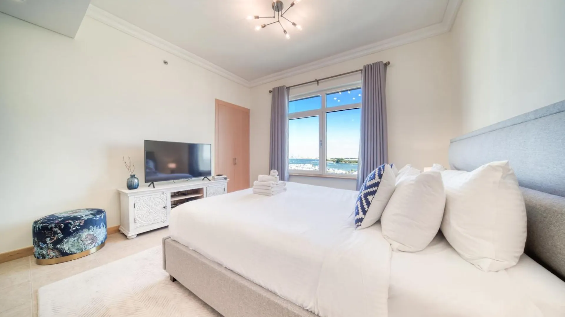 Shoreline 14, Al Hallawi - Palm Jumeirah - Mint Stay Dubai 0*,